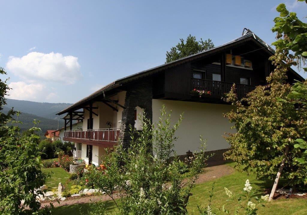 Ferienwohnungen Gaestehaus Schreiner Arrach Exterior foto